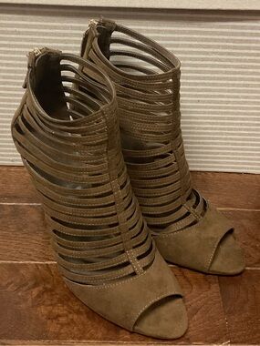 Zara Olive Strappy Open-Toe Heeled Sandals
